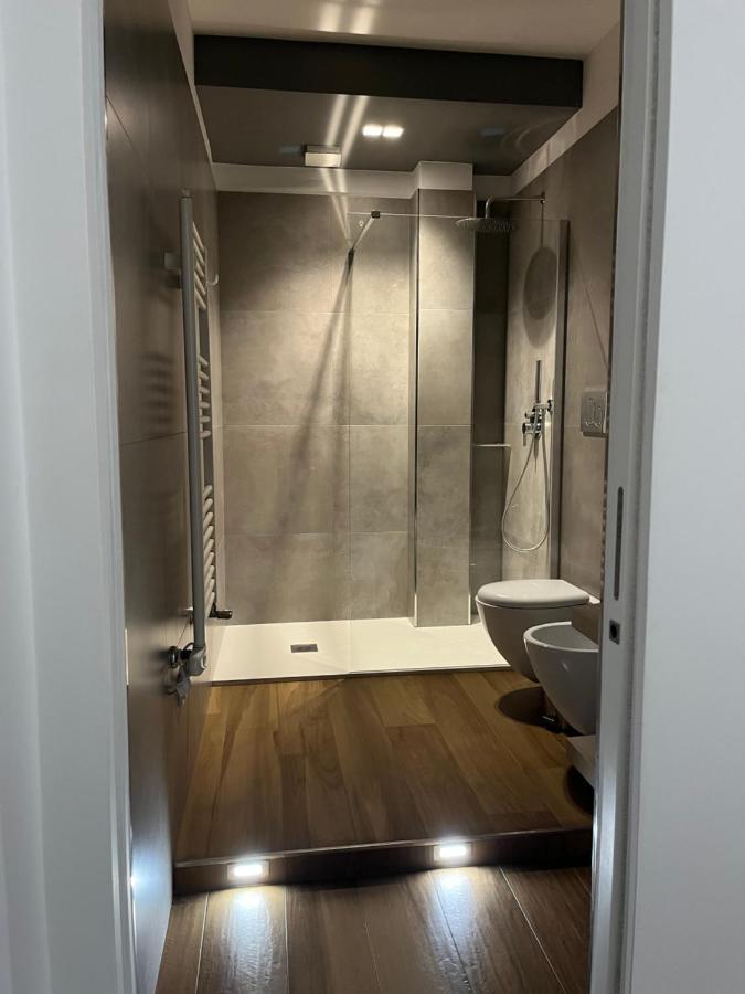 Suite Room Trani *